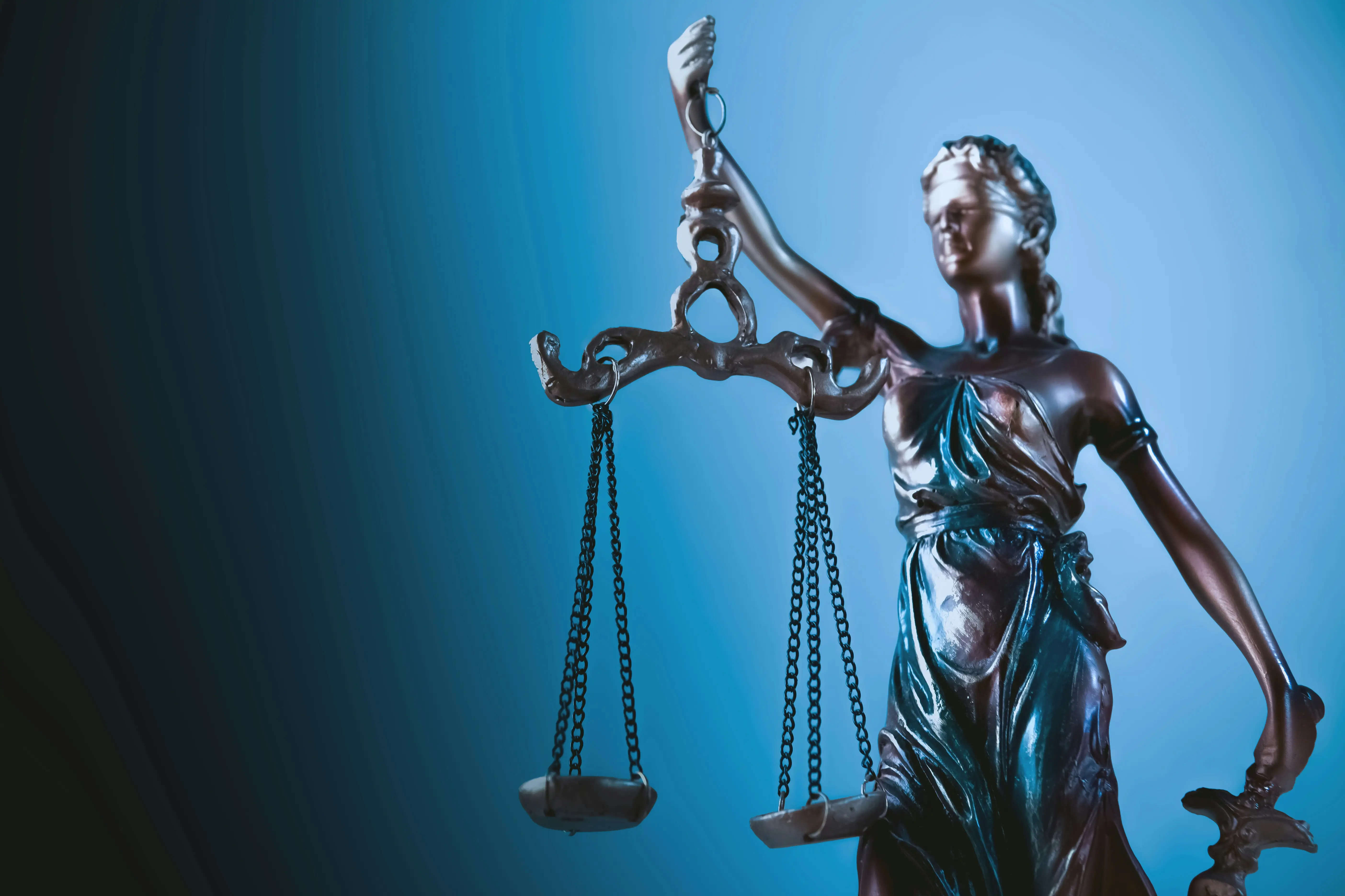 Statue of Lady Justice holding the scales